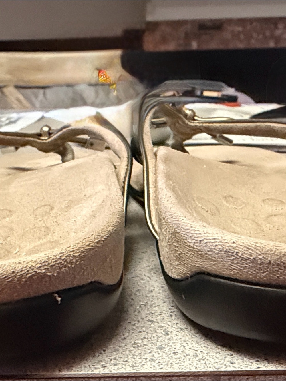 Vionic Metallic Bronze Bow Thong Sandals - Picture 5 of 5